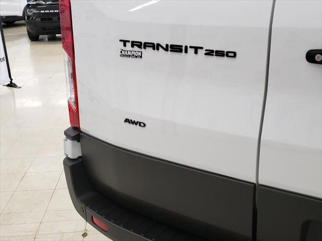 2026 Ford Transit Cargo Van Base