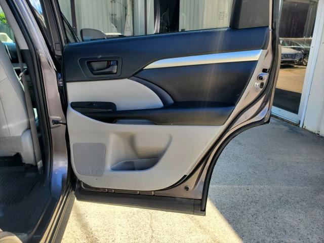 2019 Toyota Highlander LE Plus