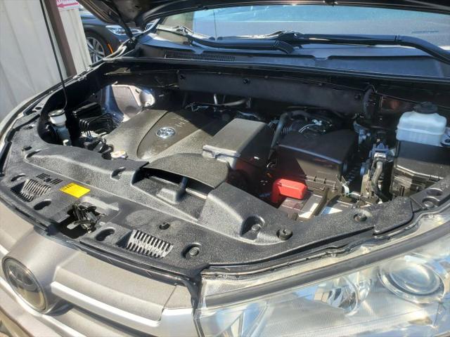 2019 Toyota Highlander LE Plus