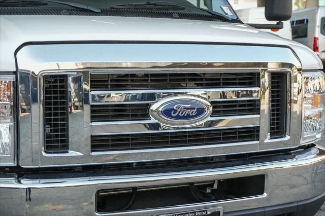 2023 Ford E-450 Cutaway Unknown