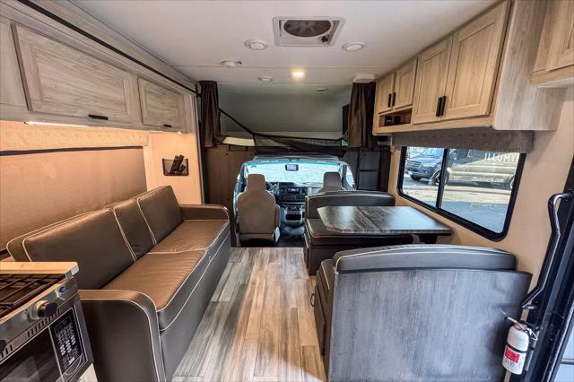 2023 Ford E-450 Cutaway Unknown