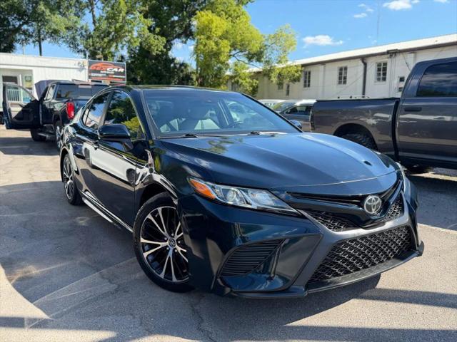 2019 Toyota Camry SE for sale in Orlando, FL