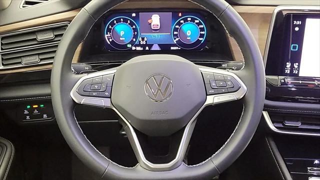 2024 Volkswagen Atlas 2.0T SE w/Technology