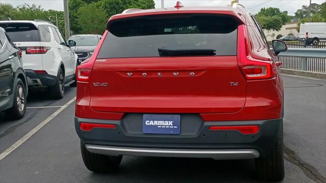 2019 Volvo XC40 T4 Momentum