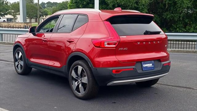 2019 Volvo XC40 T4 Momentum