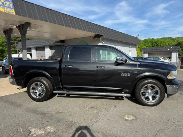 2018 Ram 1500 Laramie Crew Cab 4x4 5'7" Box