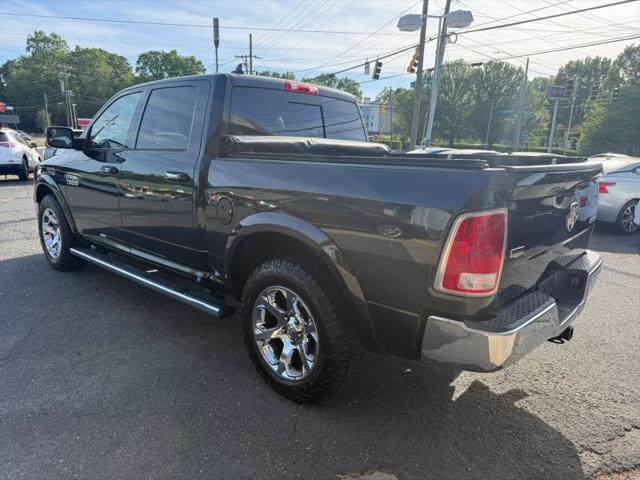 2018 Ram 1500 Laramie Crew Cab 4x4 5'7" Box