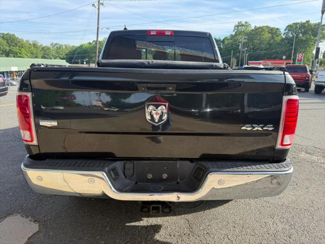 2018 Ram 1500 Laramie Crew Cab 4x4 5'7" Box