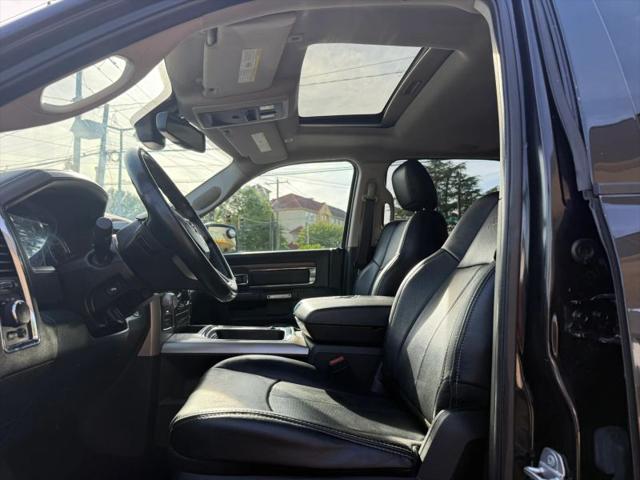 2018 Ram 1500 Laramie Crew Cab 4x4 5'7" Box