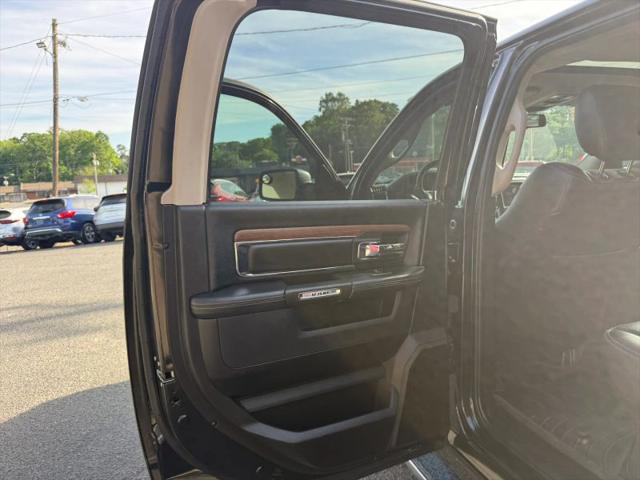 2018 Ram 1500 Laramie Crew Cab 4x4 5'7" Box
