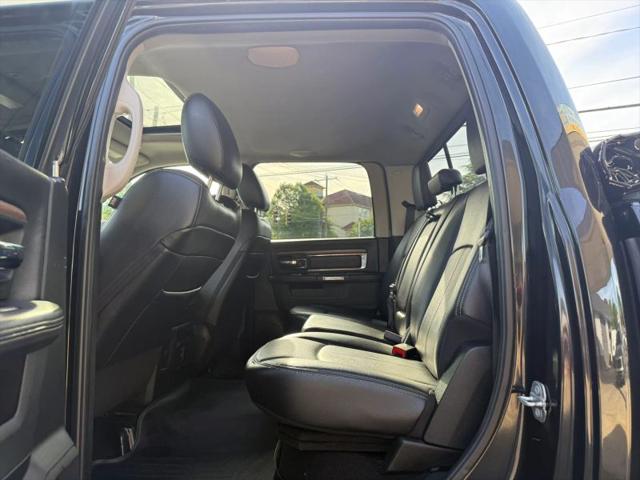 2018 Ram 1500 Laramie Crew Cab 4x4 5'7" Box