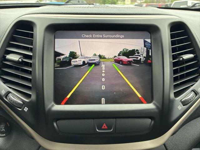 2015 Jeep Cherokee Latitude Altitude