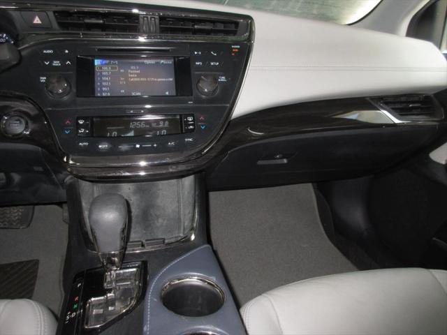 2013 Toyota Avalon XLE