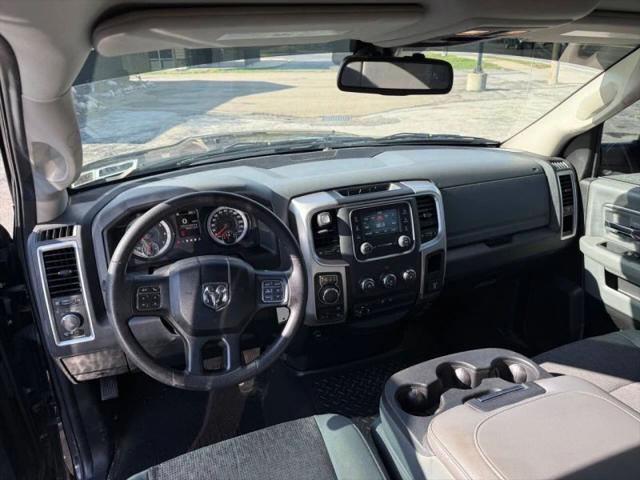 2016 Ram 1500 SLT