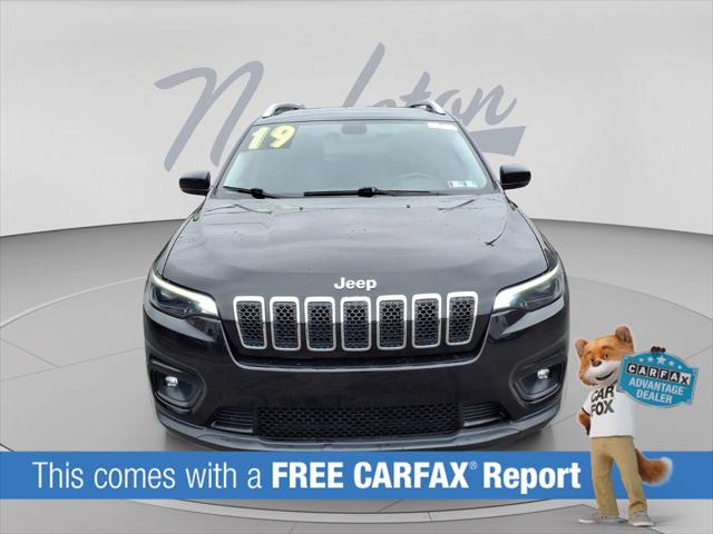 2019 Jeep Cherokee Latitude Plus 4x4 2019 Jeep Cherokee Latitude Plus 4x4