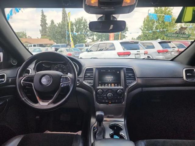 2017 Jeep Grand Cherokee Altitude 4x2