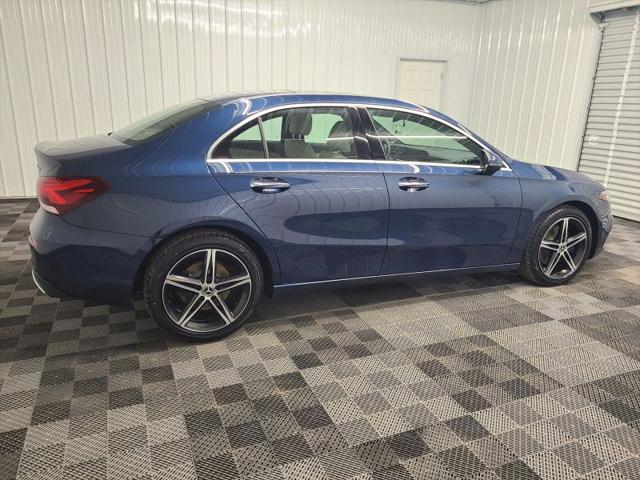 2021 Mercedes-Benz A 220 4MATIC