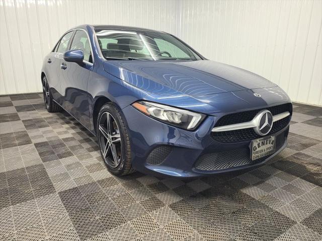 2021 Mercedes-Benz A 220 4MATIC