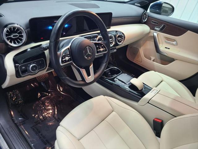 2021 Mercedes-Benz A 220 4MATIC