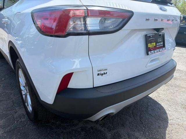 2022 Ford Escape SE