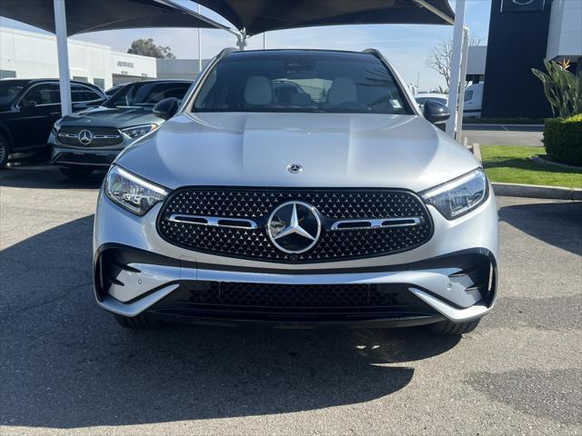 2026 Mercedes-Benz GLC Base - Photo 2
