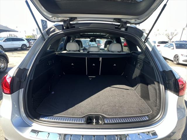 2026 Mercedes-Benz GLC Base - Photo 9