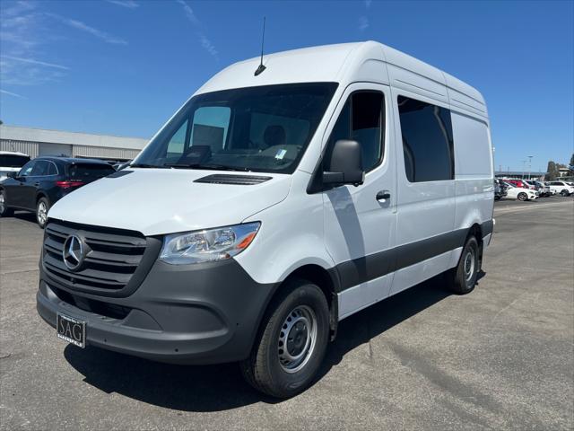 2026 Mercedes-Benz Sprinter 2500 144 WB's photo