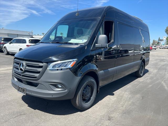 2026 Mercedes-Benz Sprinter 2500 170 WB HO High Roof's photo