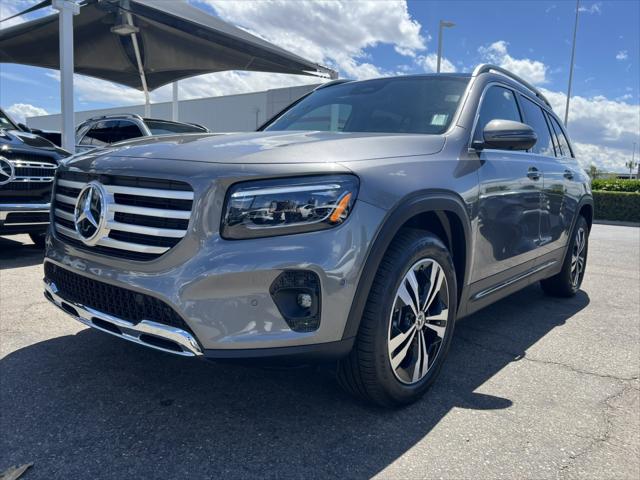 2026 Mercedes-Benz GLB GLB 250 4MATIC's photo