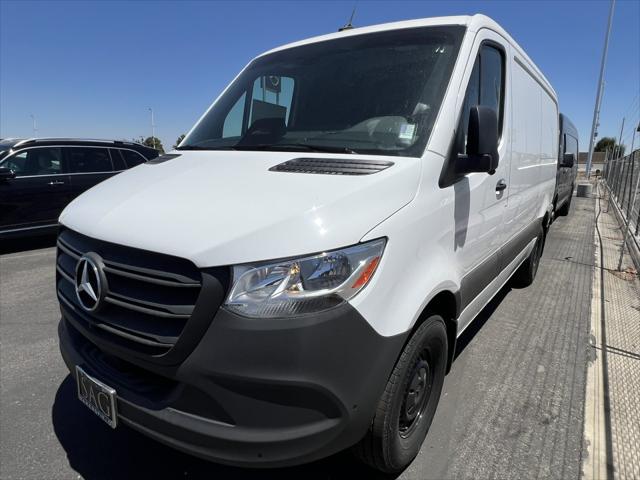 2026 Mercedes-Benz Sprinter 2500 Standard Roof 4-Cyl Diesel