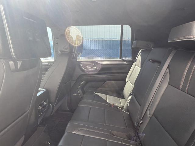 2024 Chevrolet Suburban RST - Photo 19