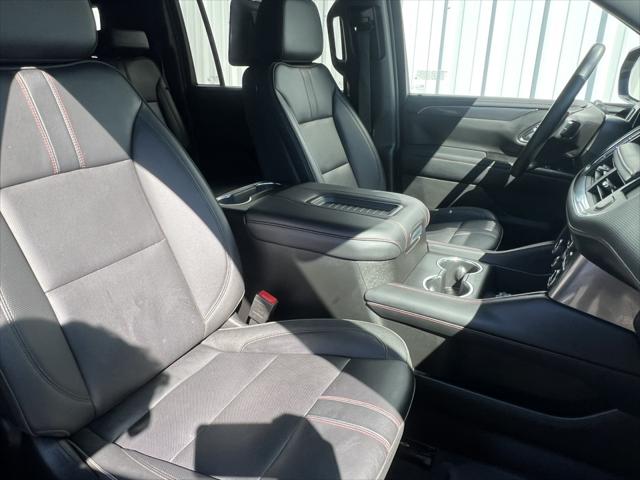 2024 Chevrolet Suburban RST - Photo 22