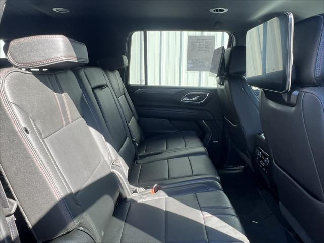 2024 Chevrolet Suburban RST - Photo 24