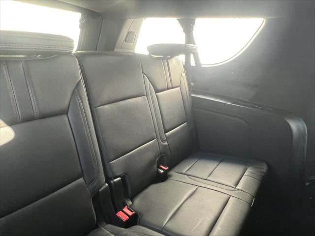 2024 Chevrolet Suburban RST - Photo 25