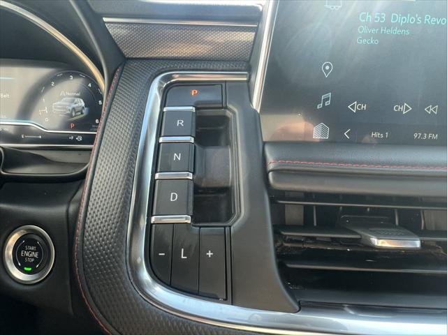 2024 Chevrolet Suburban RST - Photo 31