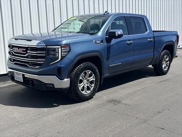 2024 GMC Sierra 1500 4WD Crew Cab Short Box SLT