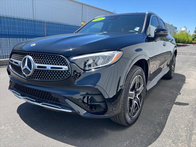 2026 Mercedes-Benz GLC Base - Photo 9