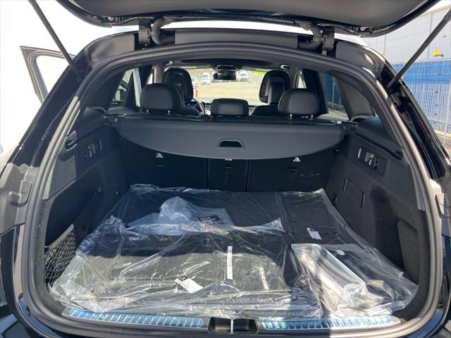 2026 Mercedes-Benz GLC Base - Photo 18