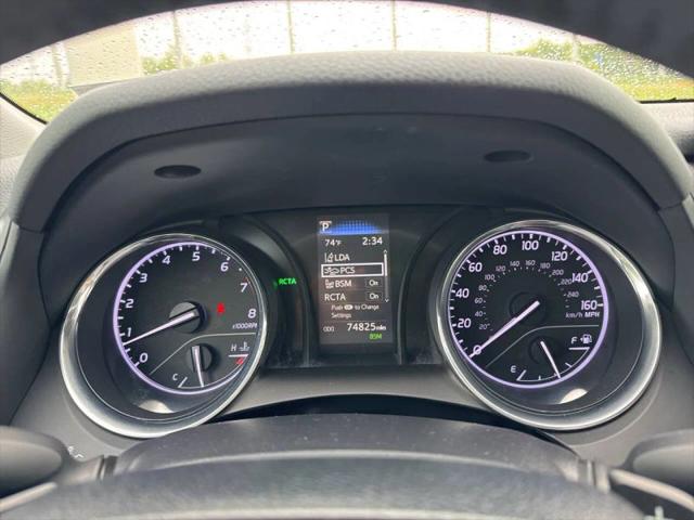 2019 Toyota Camry SE
