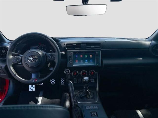 2025 Toyota GR86 Premium