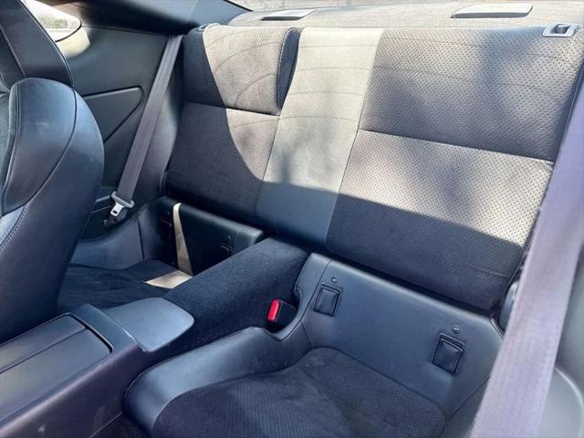 2025 Toyota GR86 Premium