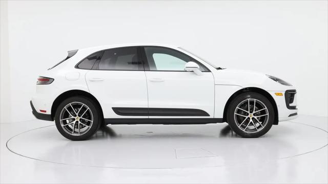 2022 Porsche Macan Macan