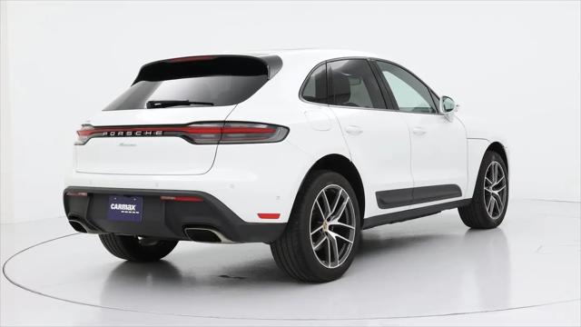2022 Porsche Macan Macan