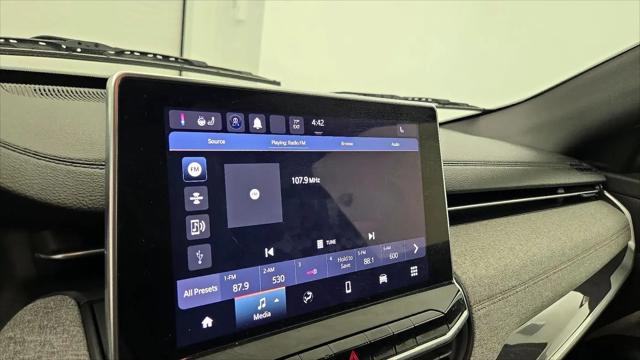 2023 Jeep Compass Latitude Lux FWD