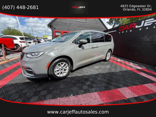 2023 Chrysler Pacifica Touring L for sale in Orlando, FL