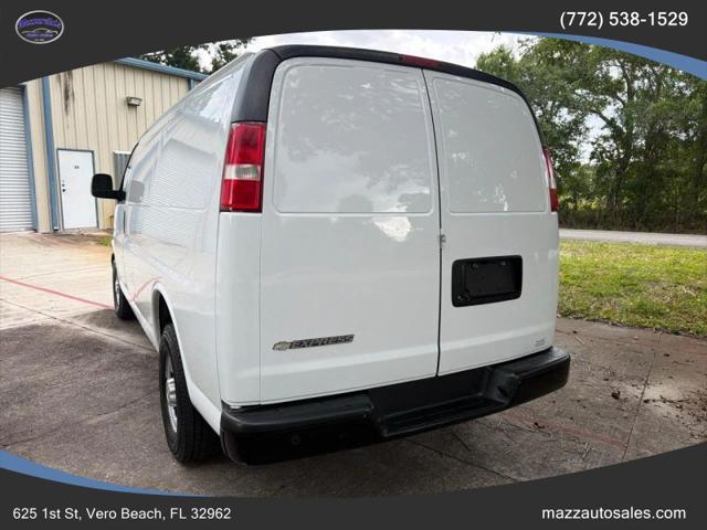 2020 Chevrolet Express Cargo Van RWD 2500 Regular Wheelbase WT