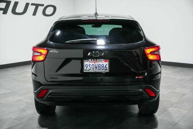 2025 Chevrolet Trax FWD 1RS