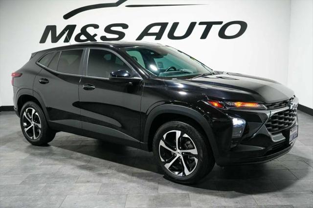 2025 Chevrolet Trax FWD 1RS