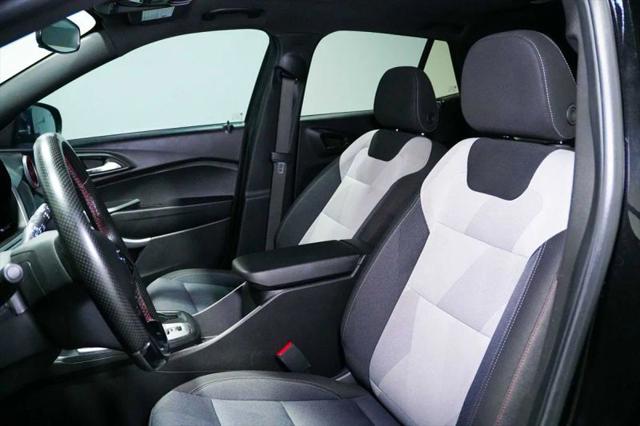 2025 Chevrolet Trax FWD 1RS