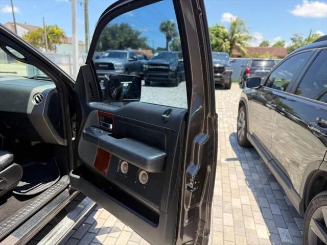 2005 Ford F-150 XLT